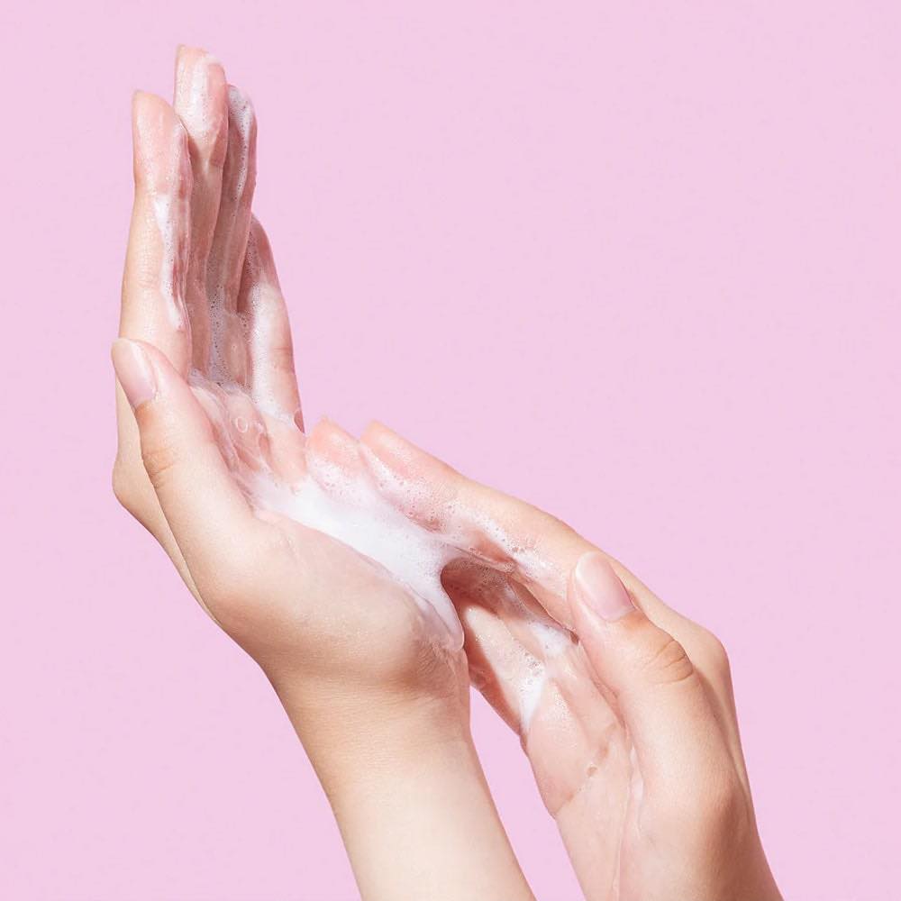 Нүүр цэвэрлэгч / Cleanser