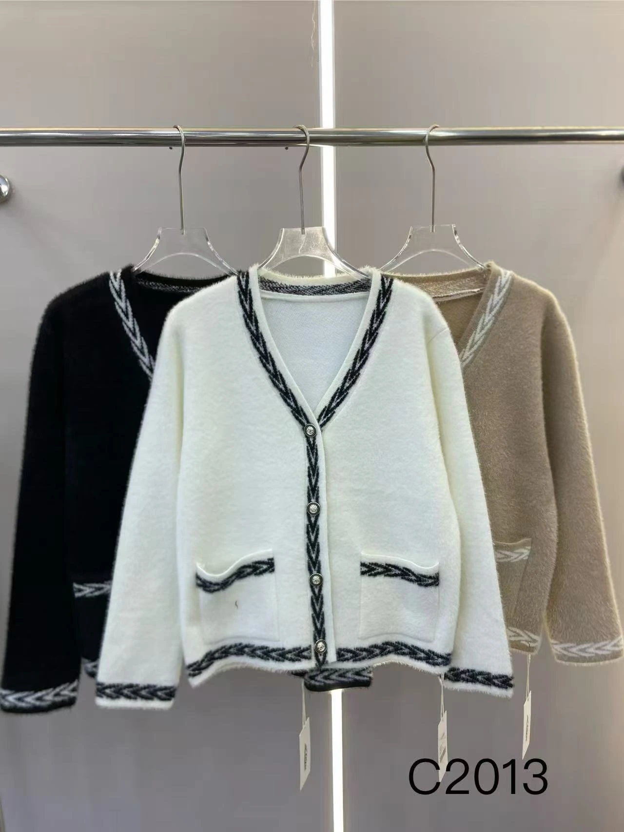 BT Chic Pattern Cardigan